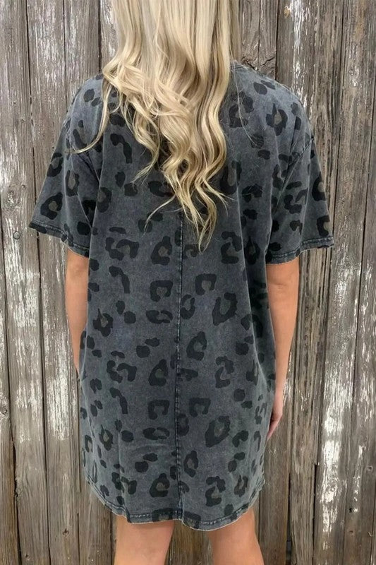 Vintage Leopard T-Shirt Dress